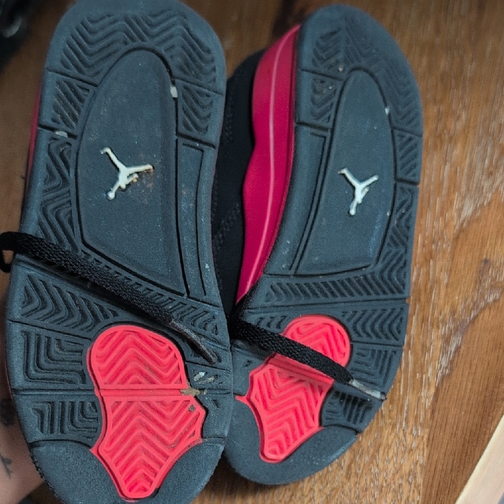 Jordan Kids Sneakers in Black and Pink